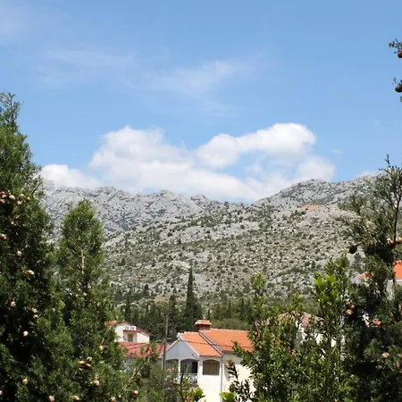 Apartments And Rooms By The Sea Starigrad, Paklenica - 6591 Starigrad Paklenica