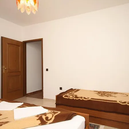 And By The Sea Starigrad, Paklenica - 6591 Gæstehus 3*