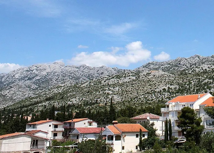 Apartments And Rooms By The Sea Starigrad, Paklenica - 6591 Гостевой дом Стариград-Пакленица